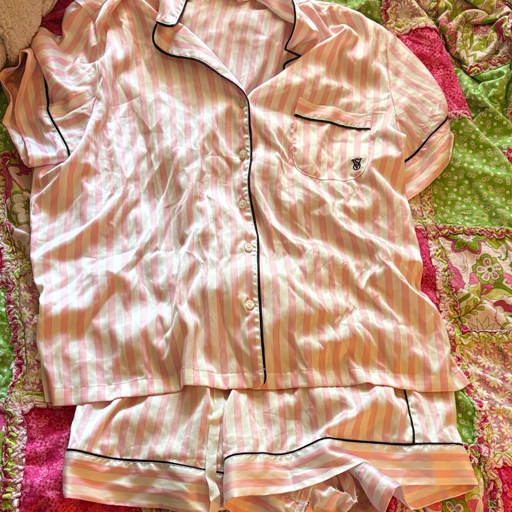 Victoria's Secret Pink and White Striped Short Pajama Set with Black Piping